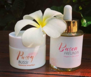 Pussy Bussi und Busenfreundin